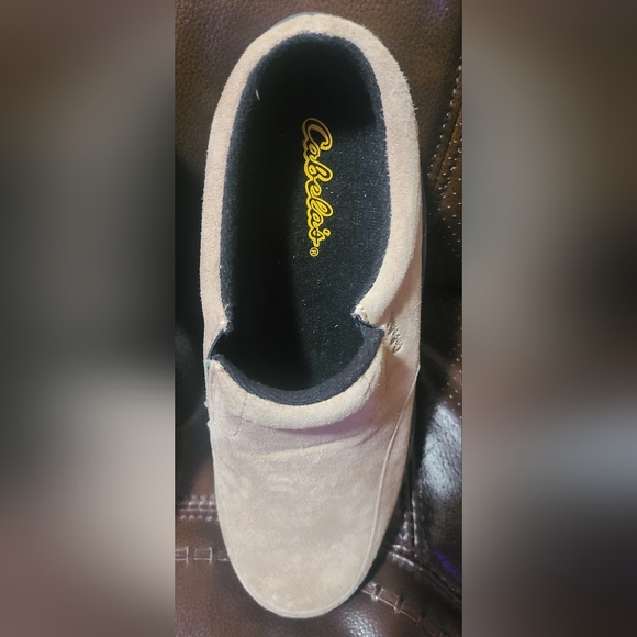 CABELAS WOMEN'S SIZE 8 MEDIUM SOFT SUEDE TAN LOAFERS - Picture 6 of 7